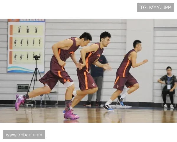 成都篮球队耐力对比分析揭示球队潜力与发展方向